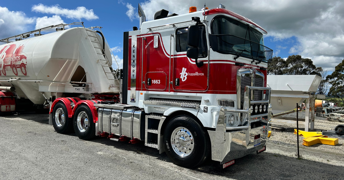 Hazell Bros Kenworth K220 with a X15 Euro 6, 625 H.P CUMMINS engine (2024) Statewide Oil